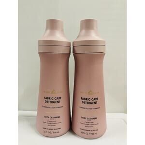 Bath & Body Works Cozy Cashmere Laundry Fragrance 32 Fl Oz X2